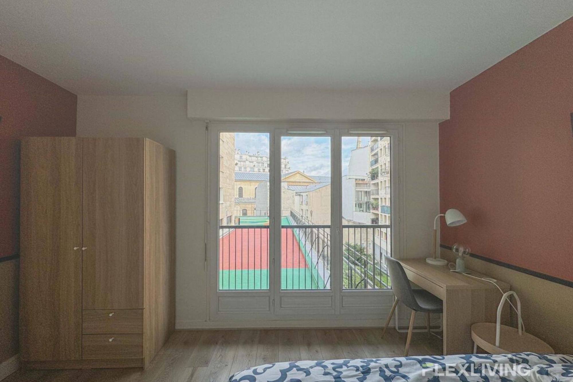 Flexliving - - Croix Nivert *